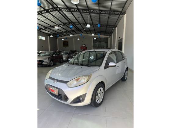 FORD FIESTA 1.6 ROCAM HATCH 8V FLEX 4P MANUAL
